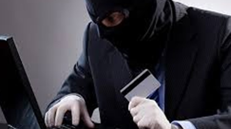 Жителя Гадяччини шахраї ошукали майже на 800 тисяч гривень