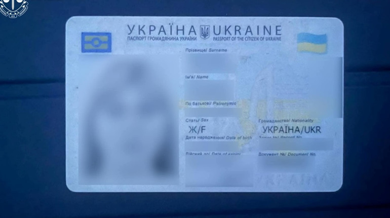 20 адмінпротоколів і кримінал: 21-річна жителька Старокостянтинова вперто сідає за кермо без прав