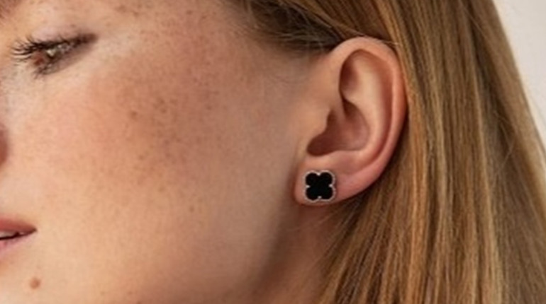 Срібна ікона чи з позолотою: яке оздоблення має глибший зміст?