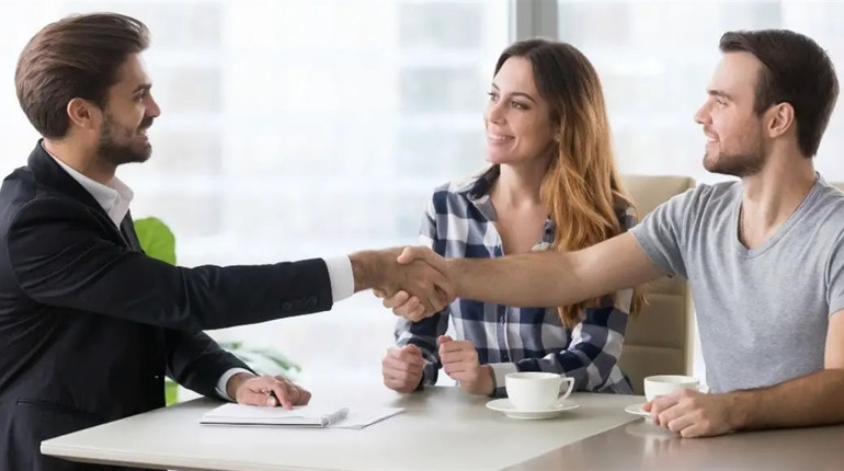 7 листопада: День доброзичливого ставлення до юристів та інші свята, події, дати