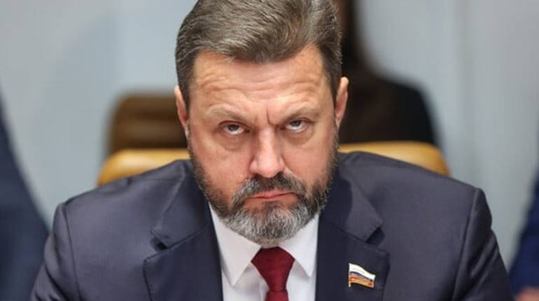 НАБУ викрило схему відмивання 100 мільйонів доларів через офіс родини Деркача