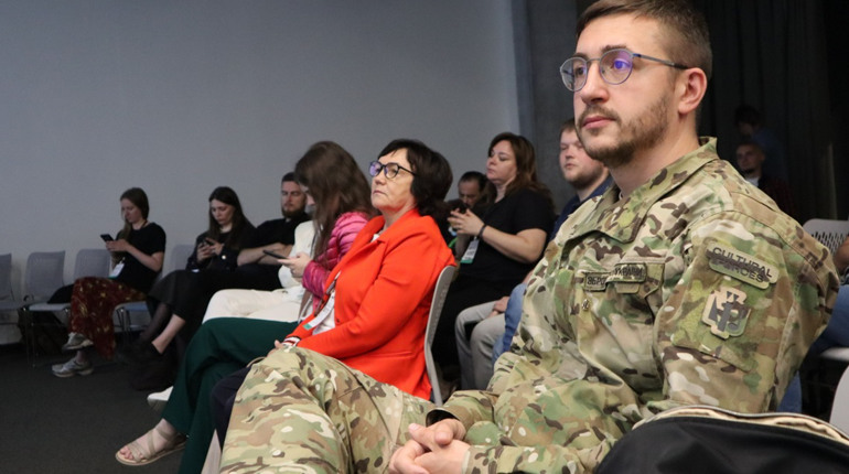 «Антидот»: у Запоріжжі 20 листопада стартує мистецький проєкт проти фейків