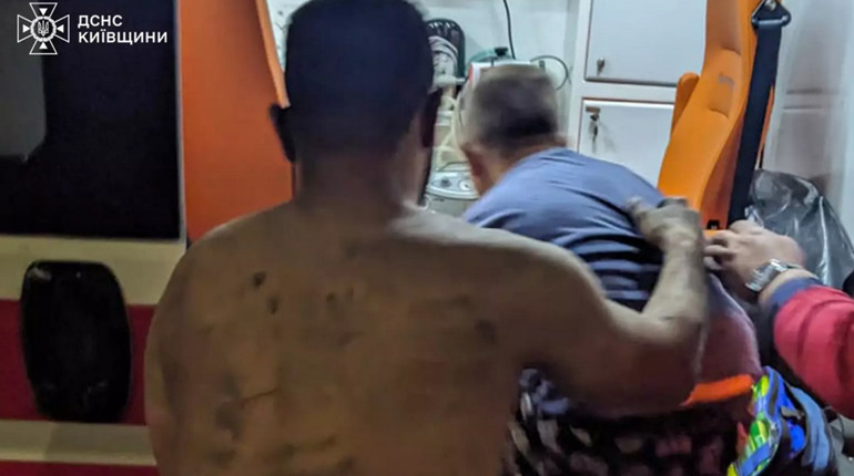 На Фастівщині вибух зарядного пристрою спричинив пожежу в багатоповерхівці