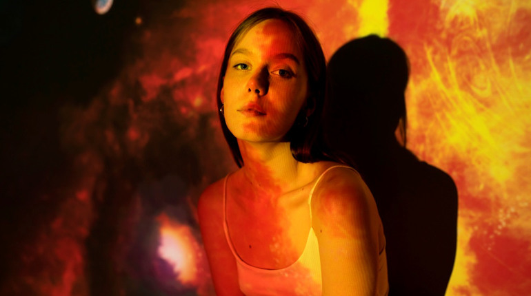 Магнітні бурі у грудні 2025: коли чекати і як пережити