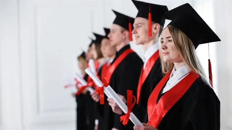 17 листопада: Міжнародний день студента та День студента в Україні, інші свята, події, дати