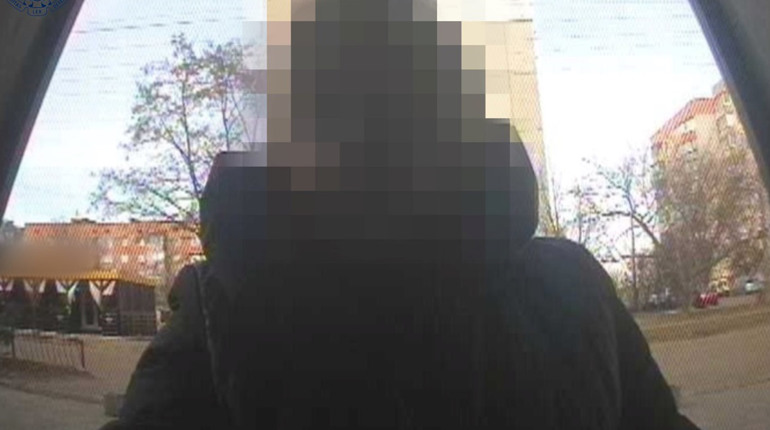 На Фастівщині жінку підозрюють у крадіжці понад мільйон гривень у військового