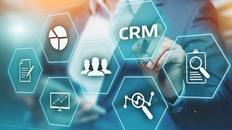 Система CRM для малого та середнього бізнесу: чому це не розкіш, а необхідність