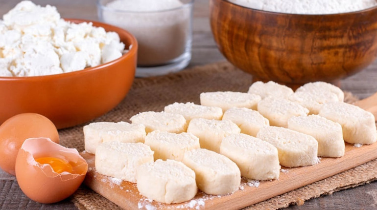 Ліниві вареники для тих, хто ліниться ліпити, але любить смачно їсти