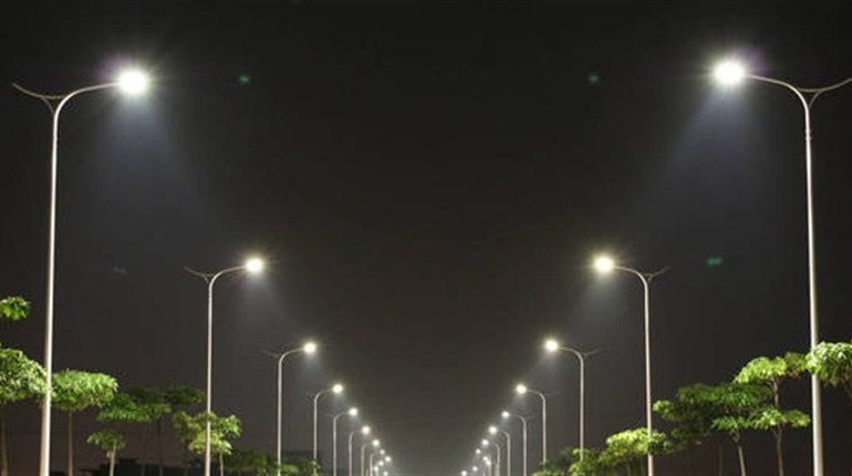 У Гадячі тимчасово вимкнуть вуличне освітлення через економію електроенергії