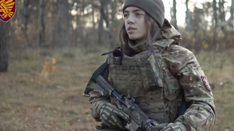 «Мама пропонувала мільйон, аби я лишилася вдома»: 22-річна Ірина із Жовтих Вод стала бійчинею ДШВ