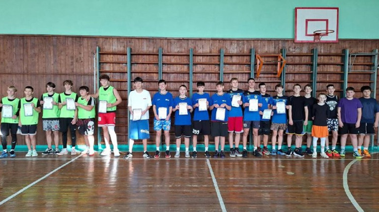 Змагання «Пліч-о-пліч» на Фастівщині: визначено найкращі шкільні команди з баскетболу 3×3