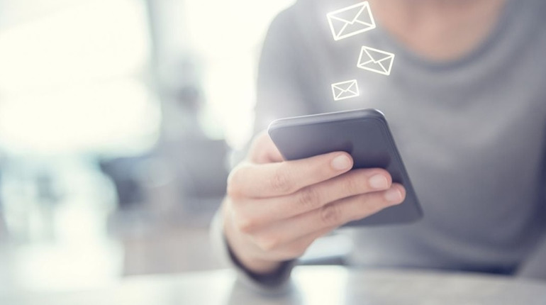 29 листопада: День електронних привітань, Міжнародні дні ягуара і мурахоїдів та інші свята, події