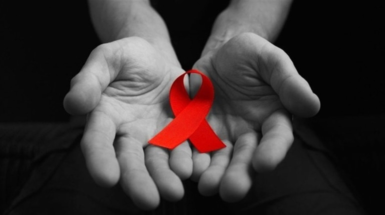 1 грудня: Всесвітній день боротьби зі СНІДом, Кіберпонеділок, День невролога, інші свята, події