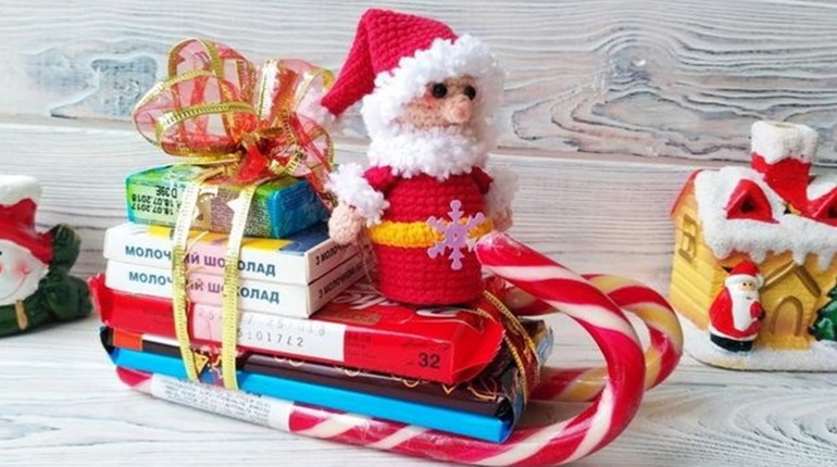 У Шостці стартувала акція «Санта для Дітей або для ЗСУ»: Запрошують приєднуватись всіх українців