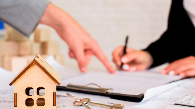 Спадковий договір та договір довічного утримання: їхні особливості та відмінності