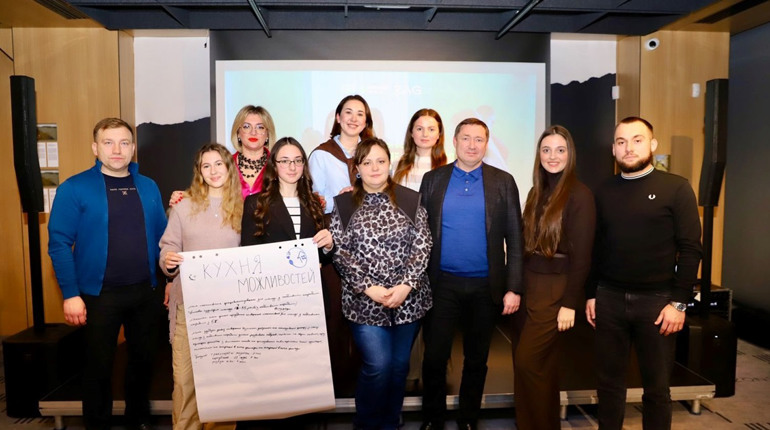“Кухня можливостей”: молодіжна рада Дрогобиччини отримала кошти на реалізацію інклюзивного проєкту