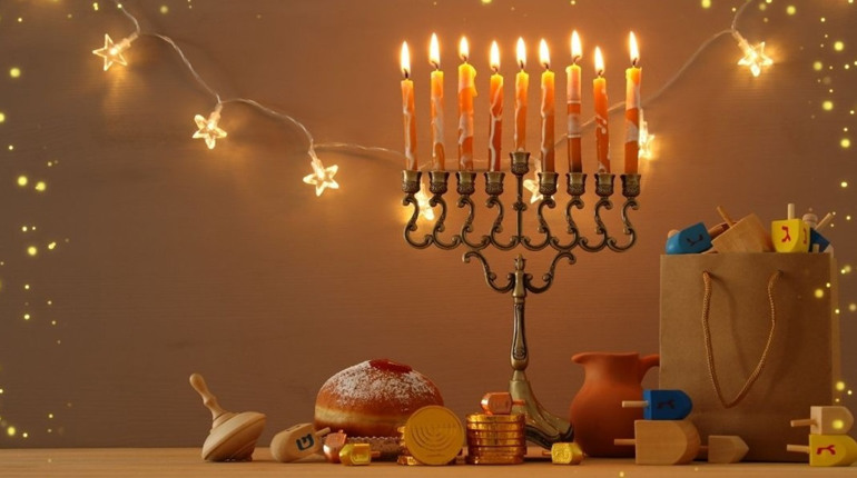 14 грудня: Ханука, День благодійності в Україні та інші свята, події й дати