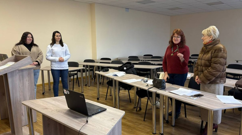 Документуючи війну: у НУК захистили перші магістерські з журналістики