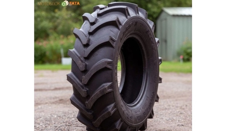 Які потрібні шини до мінітрактора: особливості вибору