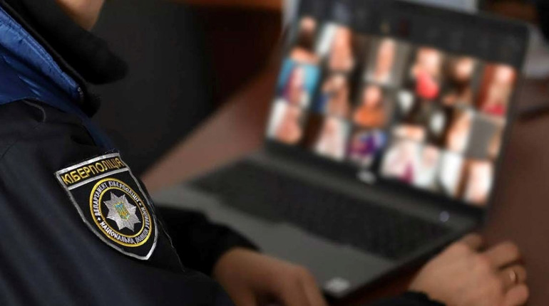 Житель Глухова отримав покарання за зберігання дитячої порнографії