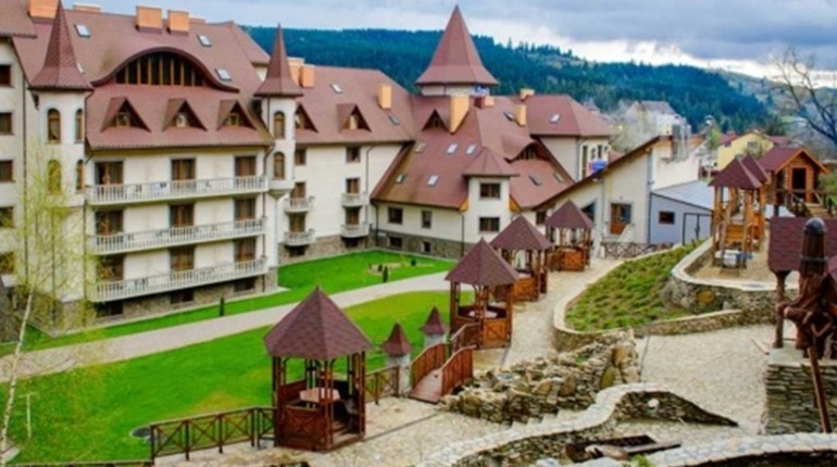 Готелі Східниці: сучасний комфорт у серці Карпат