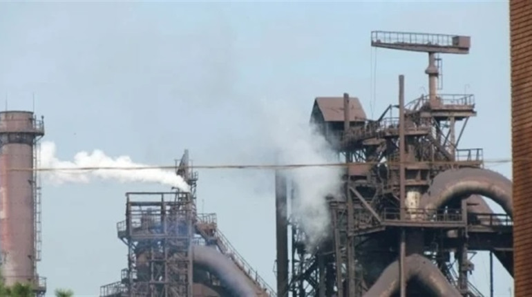 У Маріуполі на меткомбінаті ім. Ілліча: окупанти скоротили на 84% кількість робітників. Відео