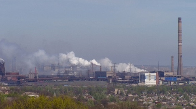 У Маріуполі на меткомбінаті ім. Ілліча: окупанти скоротили на 84% кількість робітників. Відео