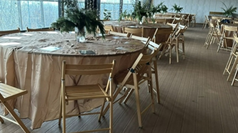 Розміщення столів на події: правила комфортної розсадки