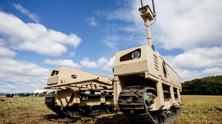 Різдво — час дій: Гард.City збирає на наземний дрон