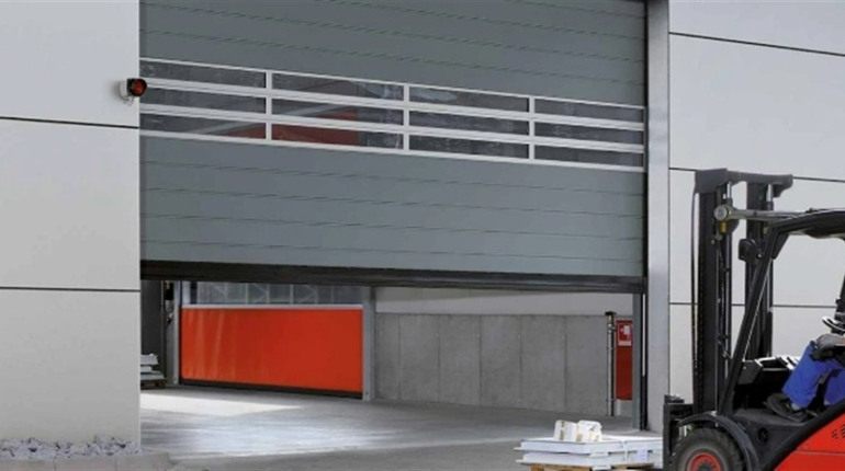 Швидкісні ворота від Hörmann: як покращити виробництво та логістику