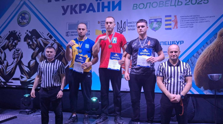 Глухівський спортсмен виборов призові місця на Кубку України з армрестлінгу