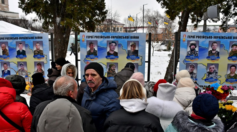 На Алеї Героїв у Ніжині відкрили ще три стенди в пам’ять про наших загиблих Захисників