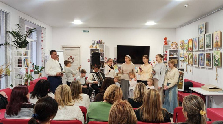 У територіальному центрі соціального обслуговування відбувся особливий різдвяний захід