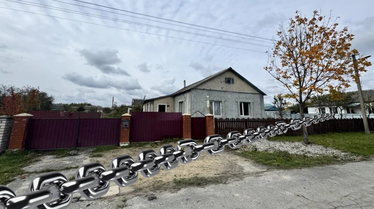 У Новоолександрівці ворог продовжує “віджим” житла: список майна, яке окупанти визнали “безгоспним”