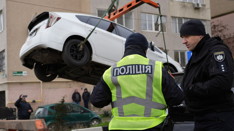 В Одесі поліція оштрафувала водіїв за паркування на місцях для людей з інвалідністю