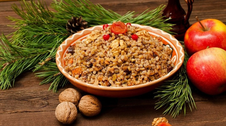 31 грудня: Свято Маланки, Щедрий вечір, Переддень Нового року інші свята, події й дати