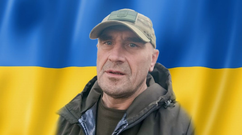 Захищаючи Батьківщину, загинув житель Кагарличчини Віталій Карлюк. Його поховають в рідній Слободі