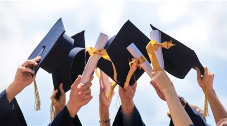 У держбюджеті-2026 суттєво збільшили фінансування студентських стипендій: що зміниться