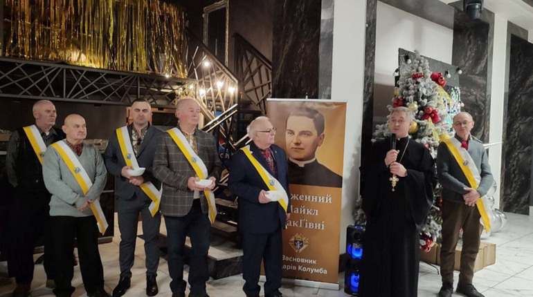 У Фастові провели Різдвяну вечерю пам’яті та вдячності для родин полеглих Героїв