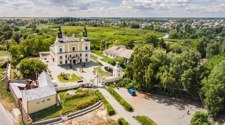 Таємниці костелу святої Анни у Полонному, про які ви могли не знати