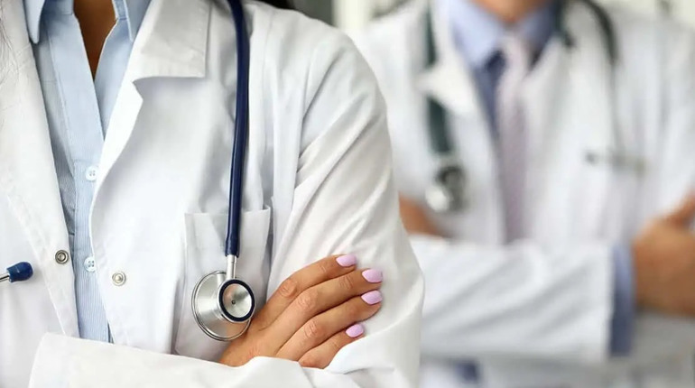 Медичні гарантії українцям від держави: більше коштів на первинку, кардіологію та "Доступні ліки"