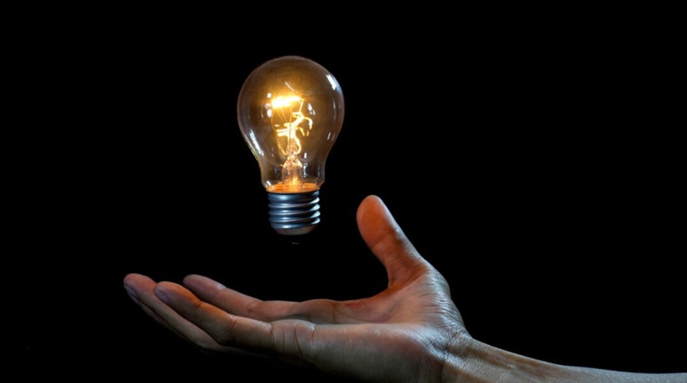 Графік погодинних вимкнень світла на Полонщині 12 січня