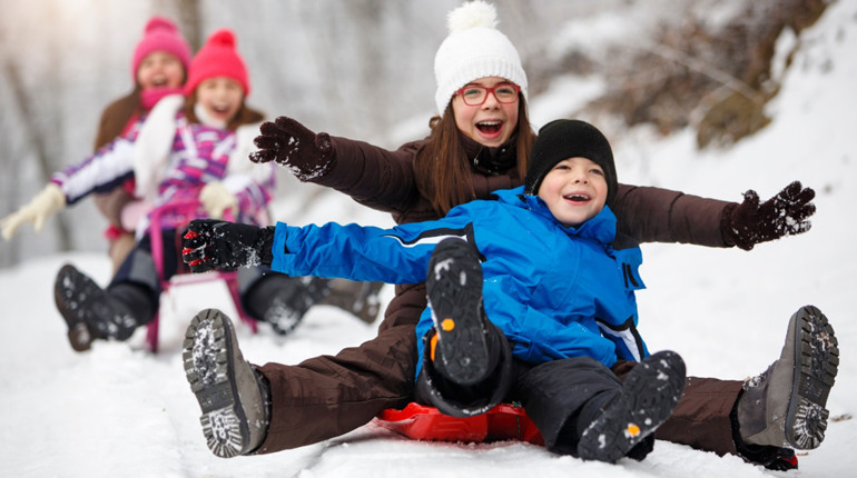 Учням вдруге продовжили канікули, у садочках режим чергових груп: як живе Переяславська громада?