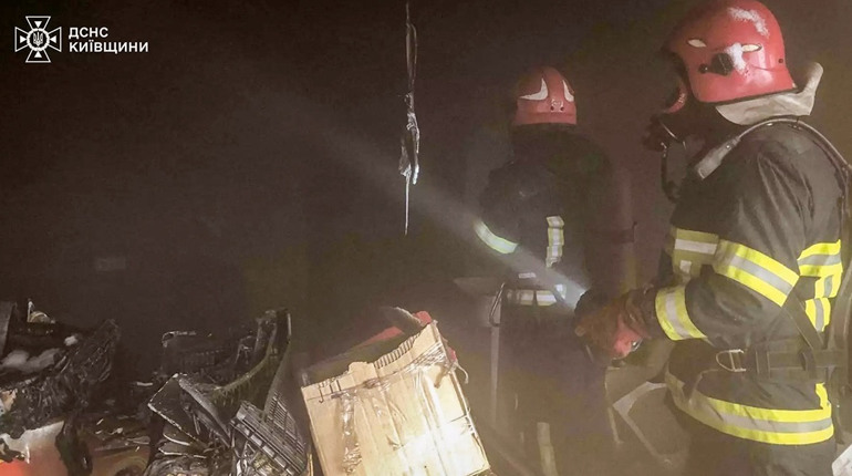 Пожежа на Кагарличчині - горів магазин у Буртах