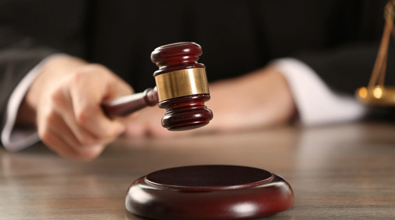 На Полонщині чоловіка засудили за домашнє насильство через ревнощі