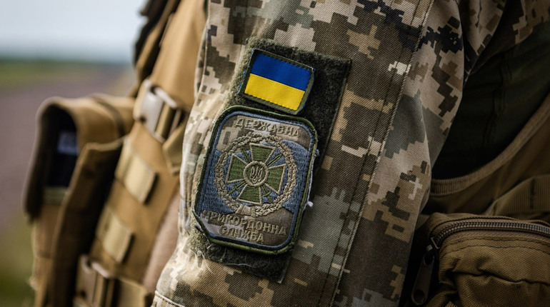 На пункті пропуску біля Маяк прикордонник вистрілив собі у голову: що відомо