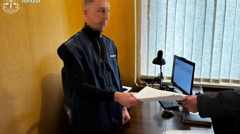 У П’ятихатках посадовець отримав підозру у привласненні майже 2 мільйонів