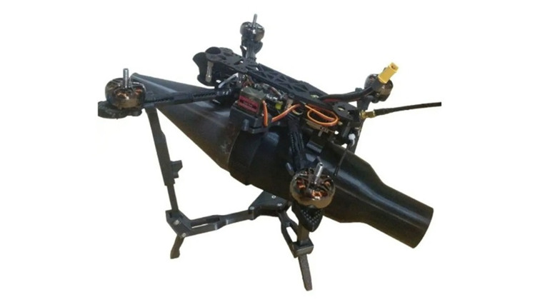 Які параметри важливі при виборі системи скидання для FPV-дронів: вага, навантаження, механізм