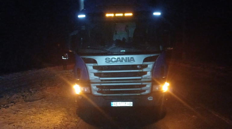 Потрапив під колеса вантажівки: смертельна ДТП в Кагарлику