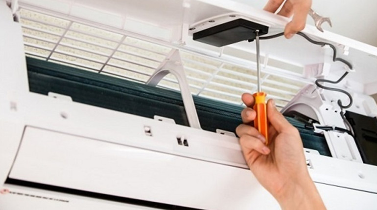 Чому влітку монтаж кондиціонера може коштувати дорожче